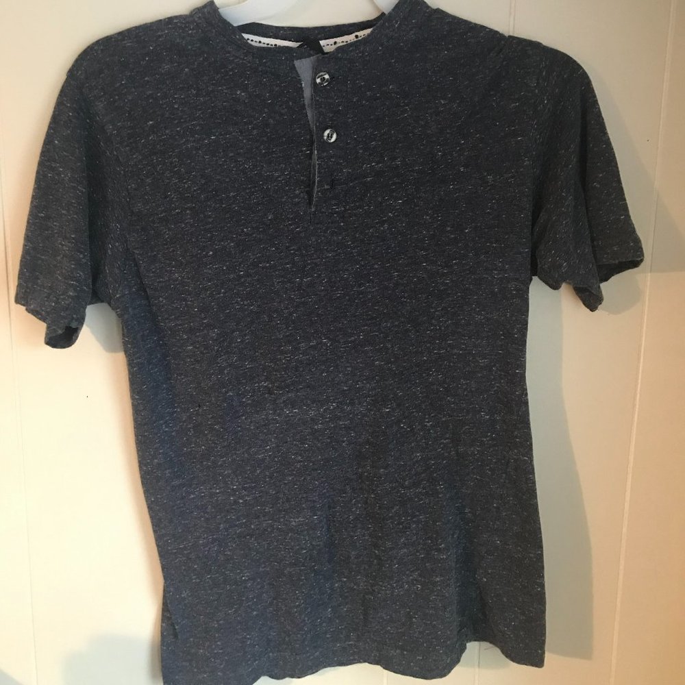 Short-Sleeve Semi Polo/Tee